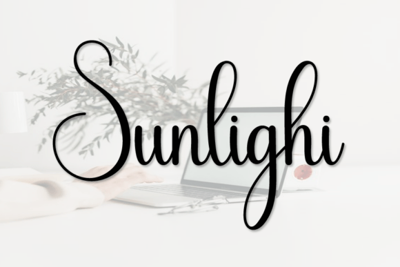 Sunlighi: The Handwritten Script for Creative Design
